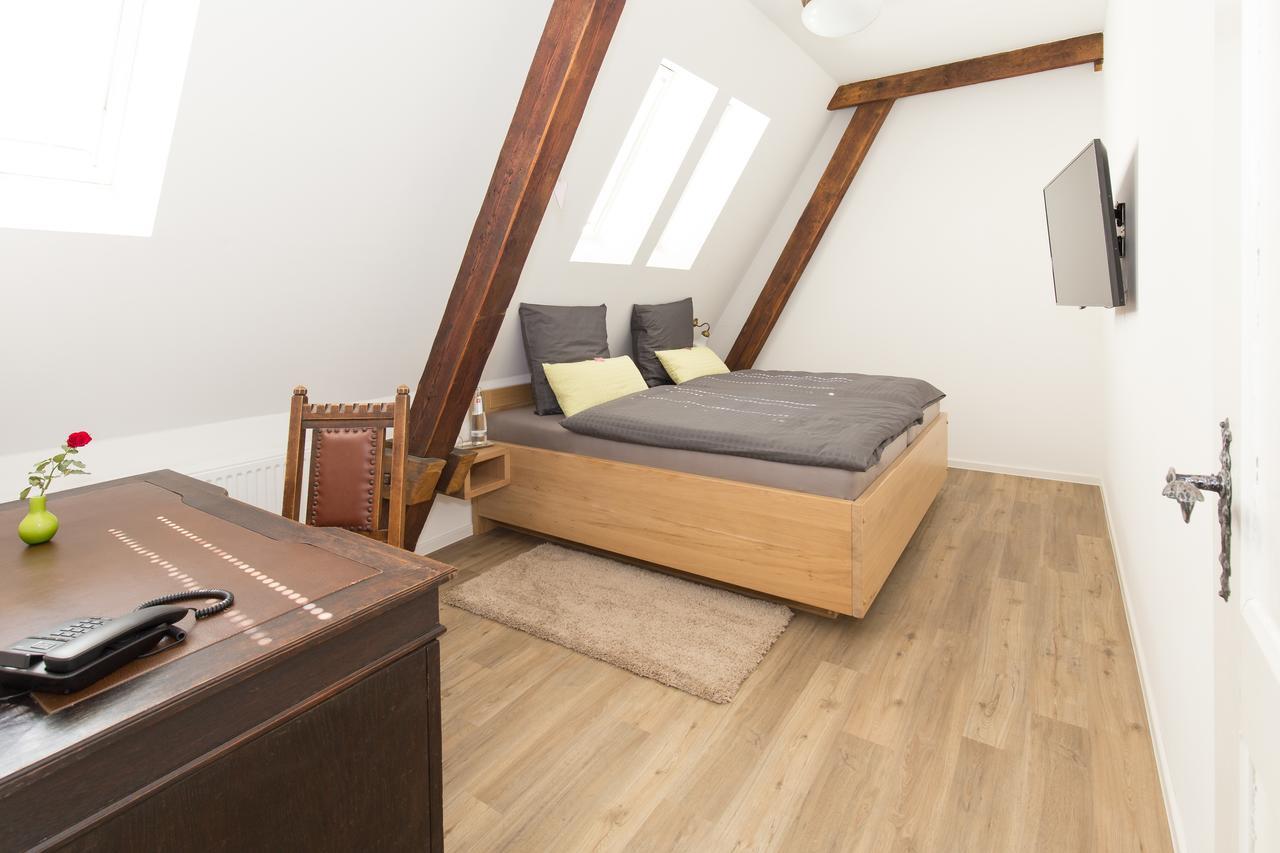 Altes Amtsgericht Oppenheim Hotel ภายนอก รูปภาพ